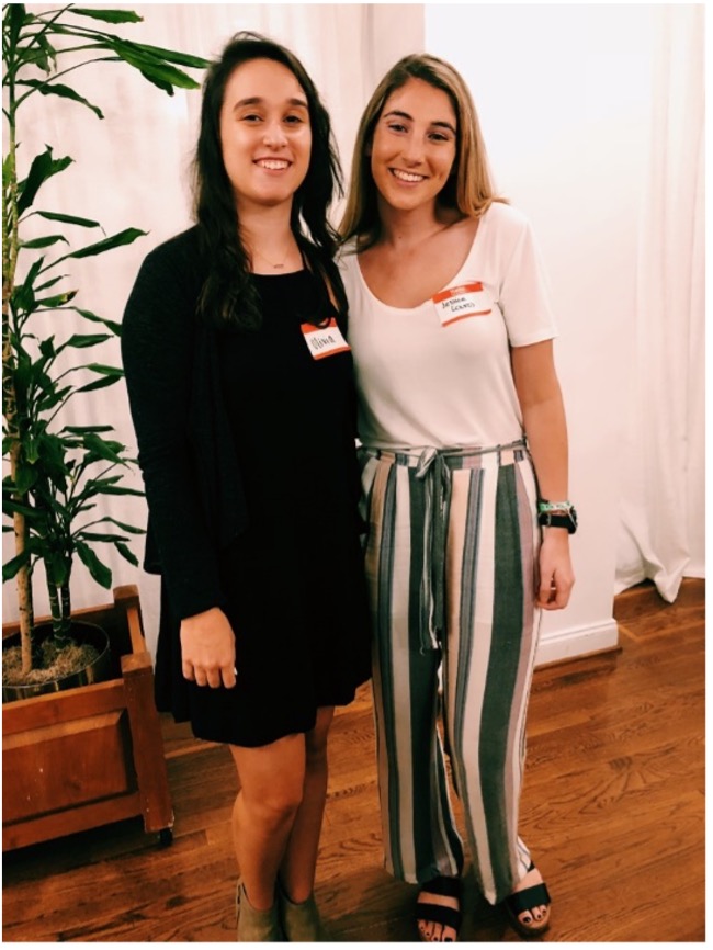 Jessica Louros and Olivia MacCluen (&rsquo;21) at the Roanoke Chapter of CPAs Fall Student Night